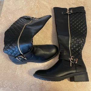 Black with Gold Hardware Dream Pairs Boots